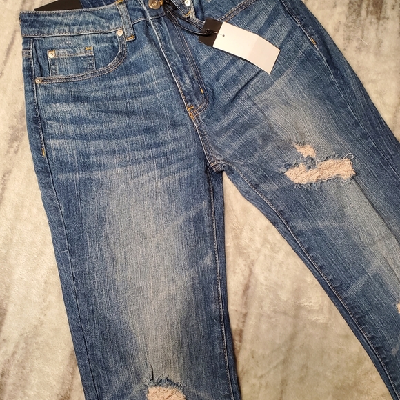 Numero Torn Blue Jeans - Picture 3 of 15
